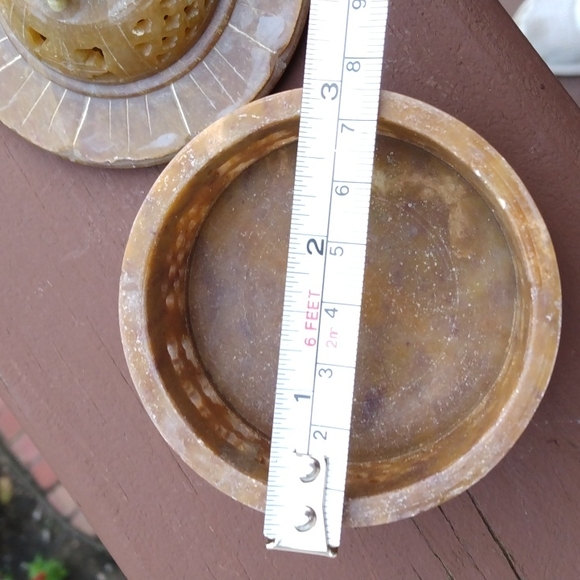 Little Elephant Trinket Box Handcrafted in India - Picture 4 of 5